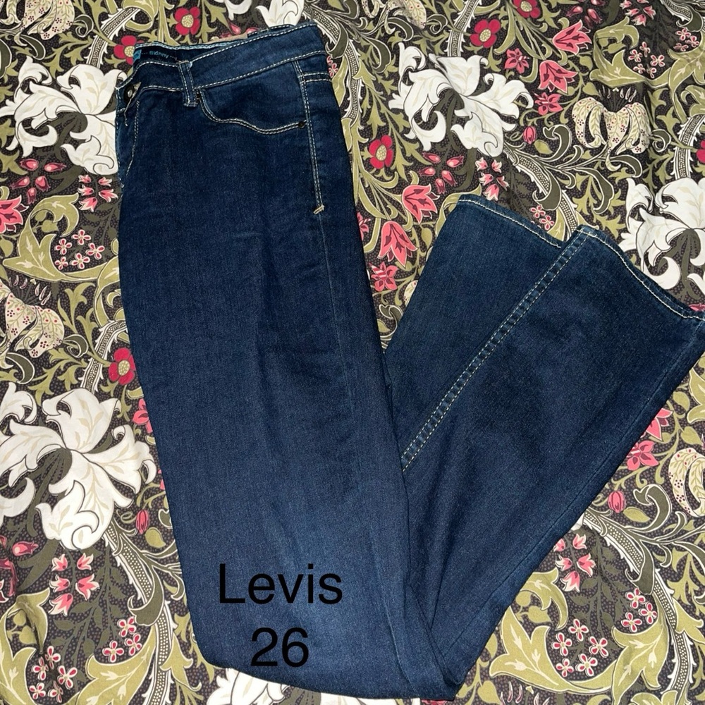 Levi's Women's Dark Blue Jeans